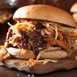 Pulled pork sandwich